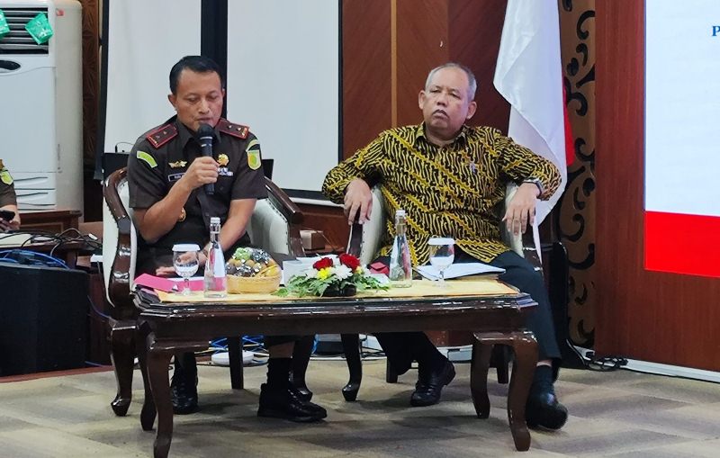 Kepala Seksi Penerangan Hukum Syahroni Hasibuan