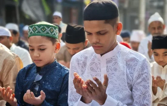 Belum Banyak yang Tahu, Berikut 10 Waktu Paling Mustajab untuk Berdoa